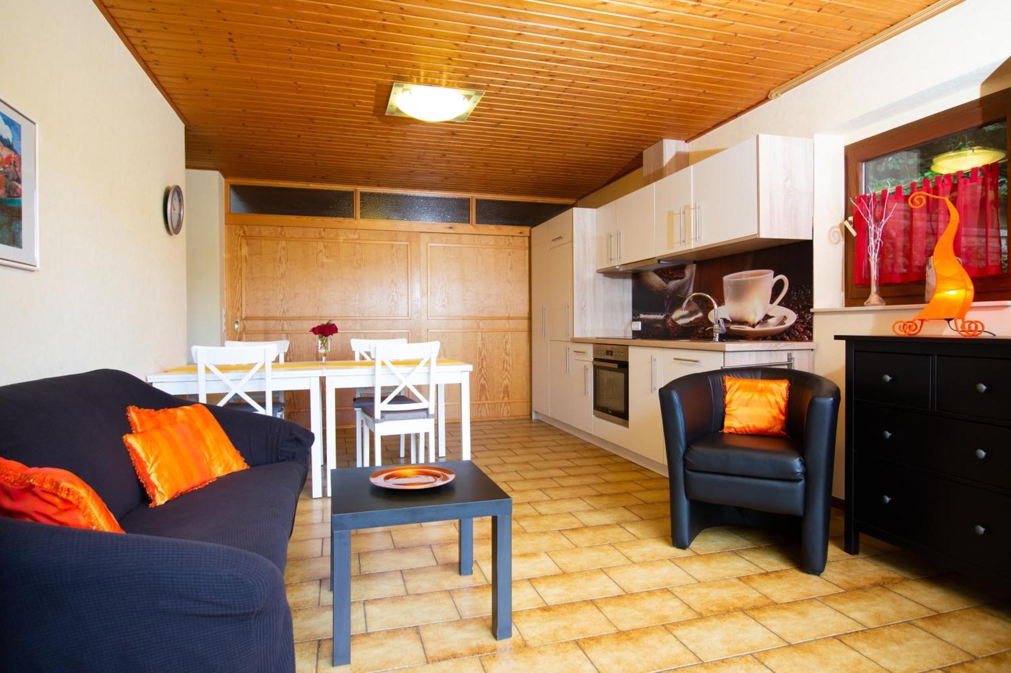Ferienwohnung "Kirchblick" Im Ferienhaus Blumenhain Bad Wünnenberg Eksteriør billede