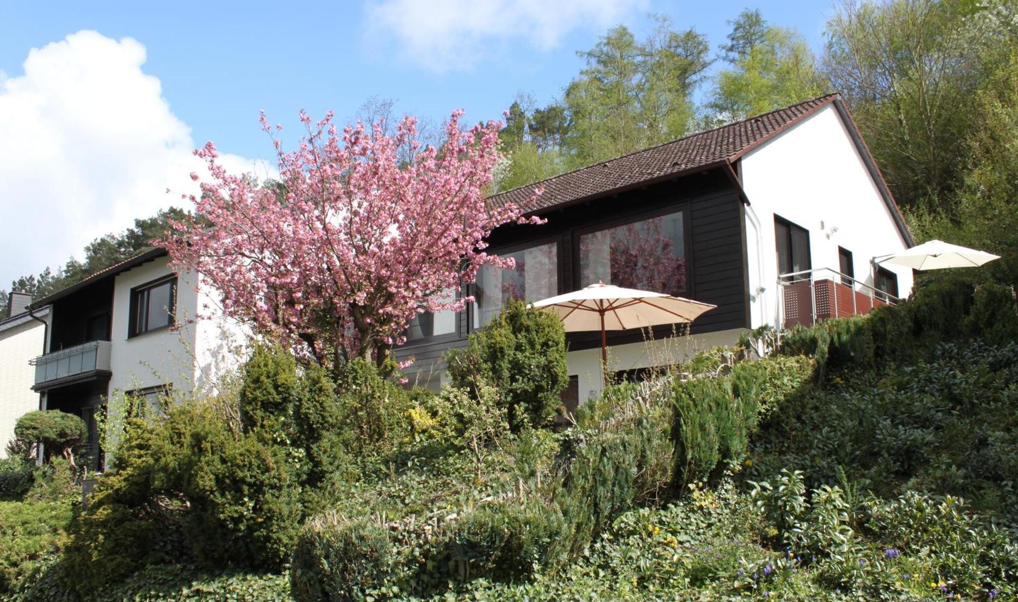 Ferienwohnung "Kirchblick" Im Ferienhaus Blumenhain Bad Wünnenberg Eksteriør billede